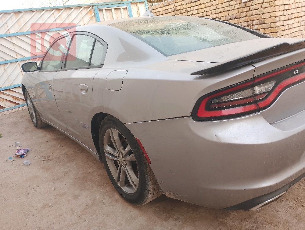 دودج تشارجر